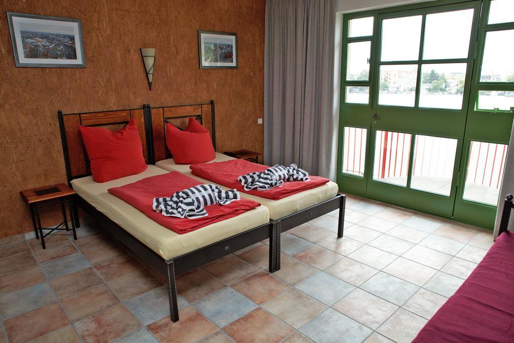 Seminar- Und Gaestehaus Flussbad Gartenstrasse 베를린 객실 사진