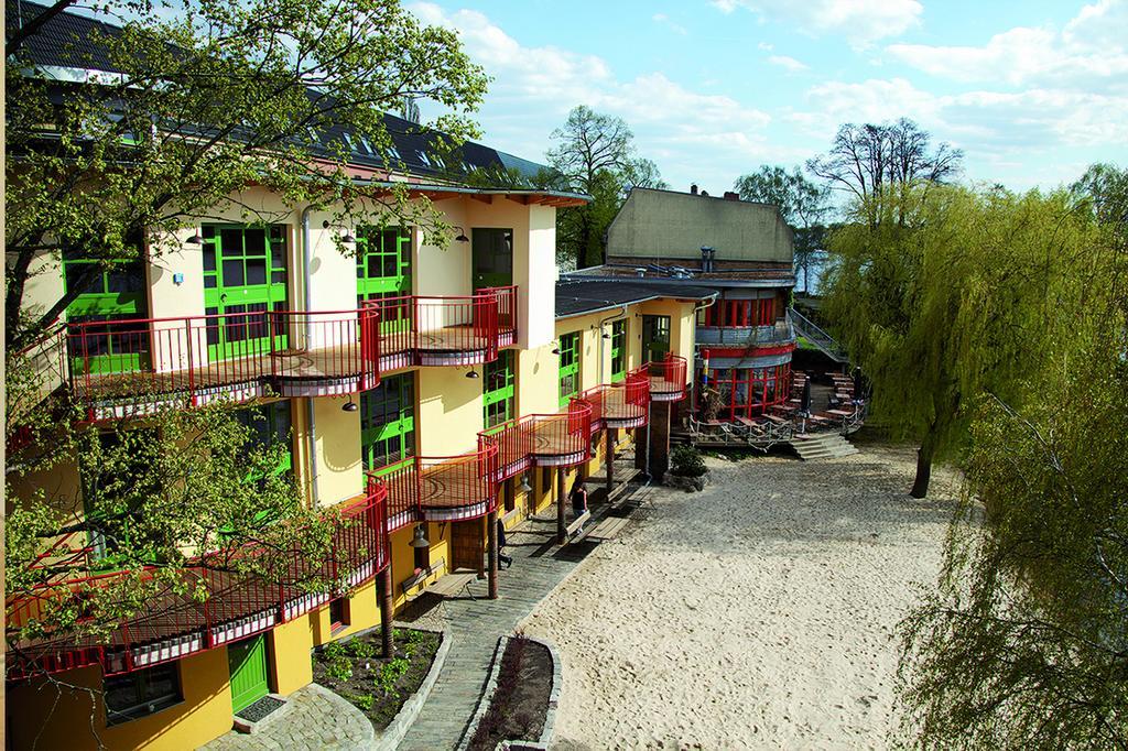 Seminar- Und Gaestehaus Flussbad Gartenstrasse 베를린 외부 사진